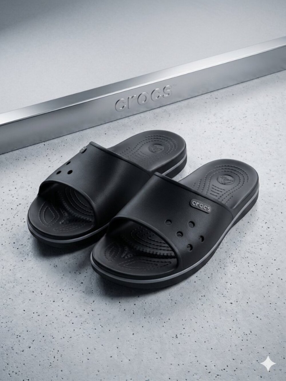 Crocs Men's Size 9 (W 11) Black Classic Slide Sandals